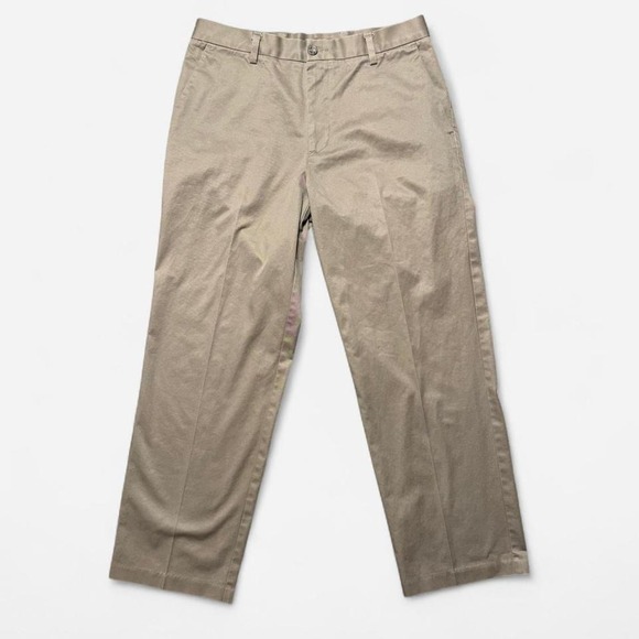 Dockers Other - Dockers D3 Classic Fit Khaki Pants Men's Size 34x32